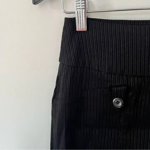 Reitmans Black Pinstripe‎ Pencil Skirt - Picture 5 of 7